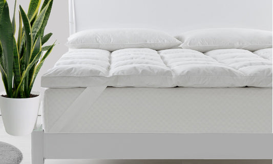 QUEEN 1800GSM Duck Feather and Down Mattress Topper - White