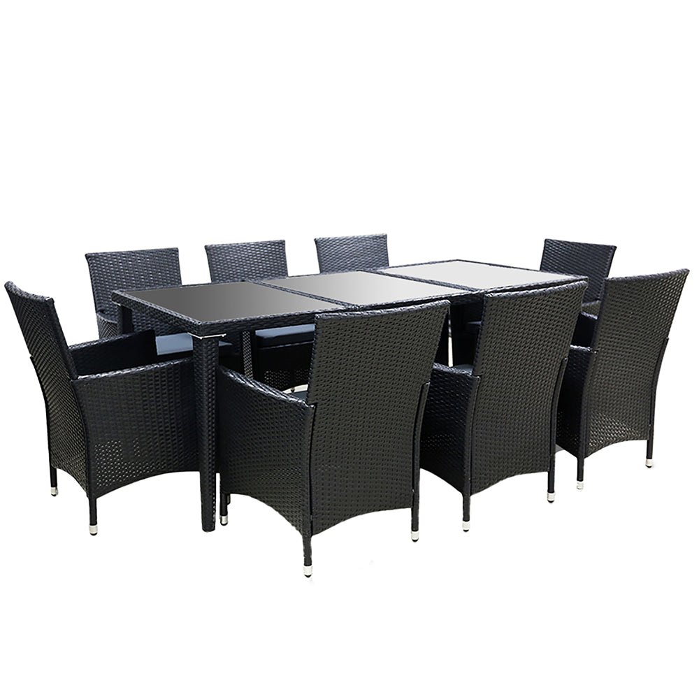 Corbridge 8-Seater Outdoor Furniture Setting 9-Piece Dining Set - Black