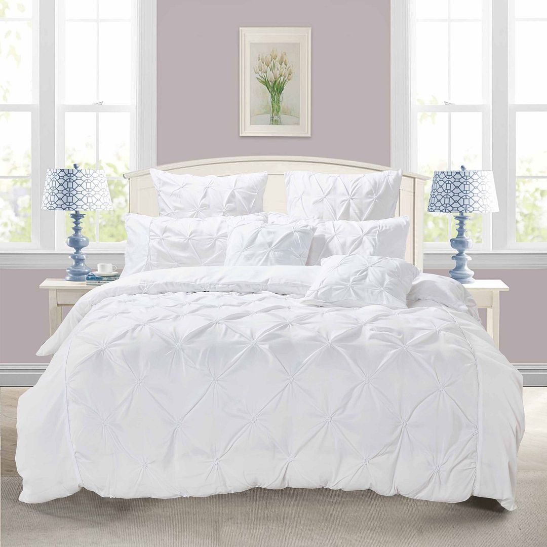 King Diamond Pintuck White Duvet Quilt Cover Set