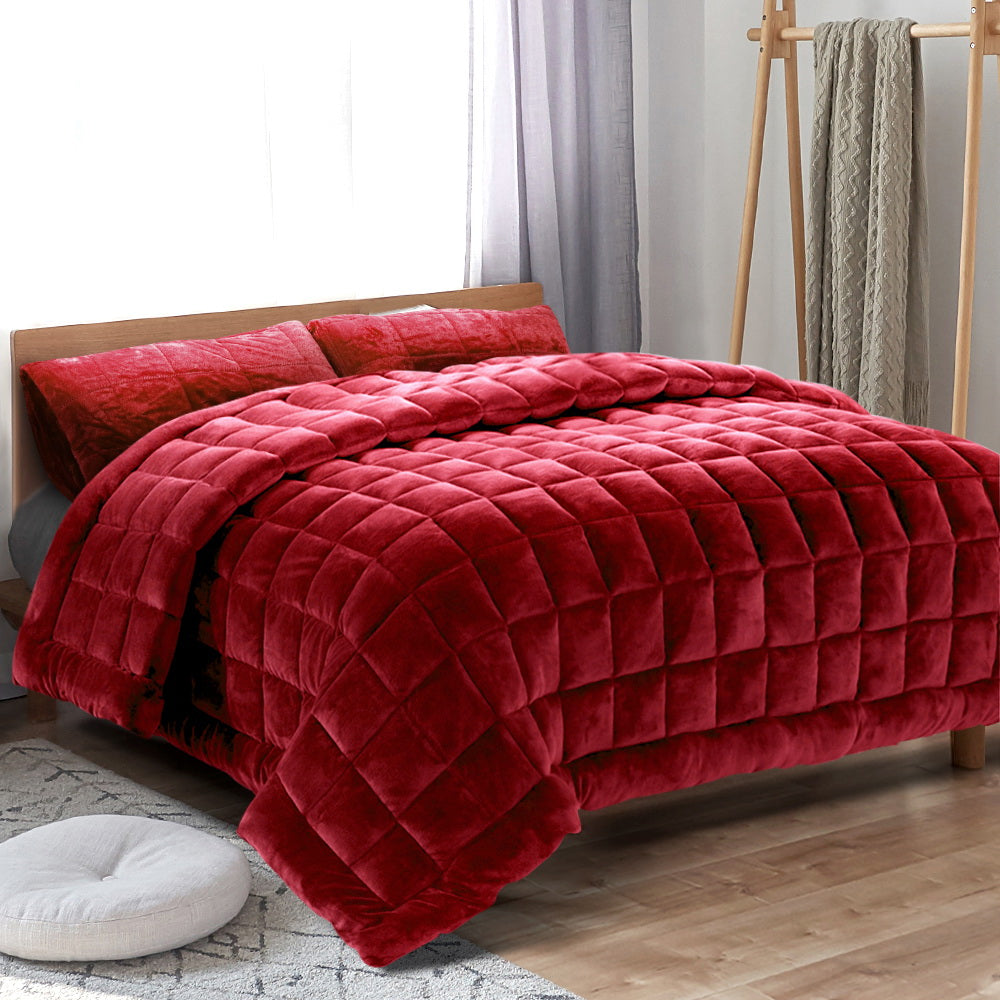 KING 500GSM Faux Mink Quilt - Burgundy