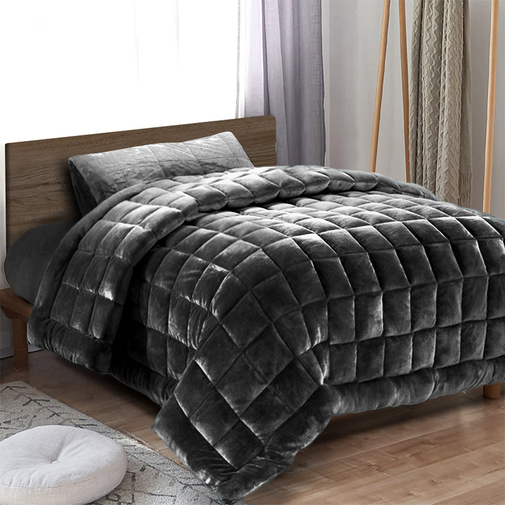 SINGLE 500GSM Faux Mink Quilt - Charcoal