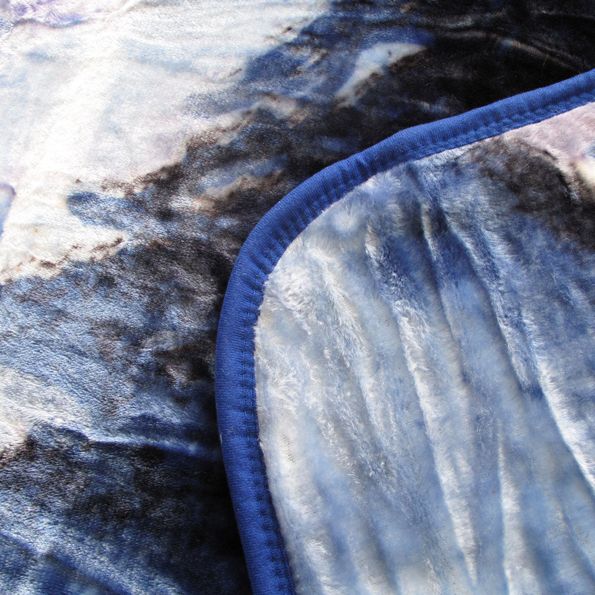 Walden Throw Soft Blanket 375GSM 1 Ply 3D Print Faux Mink Blanket Queen 200x240cm - Winter Wolf
