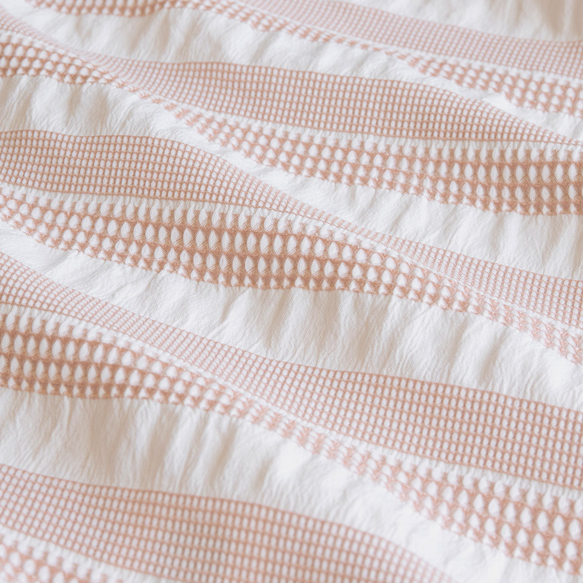 QUEEN 3-Piece Seersucker Waffle Quilt Cover Set - Peach