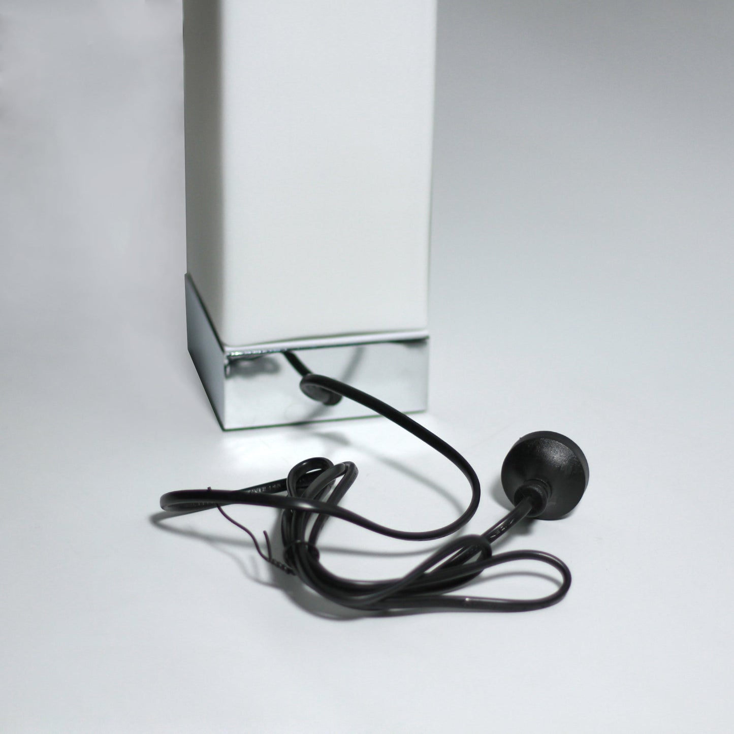 Rectangle Touch Lamp with USB Port