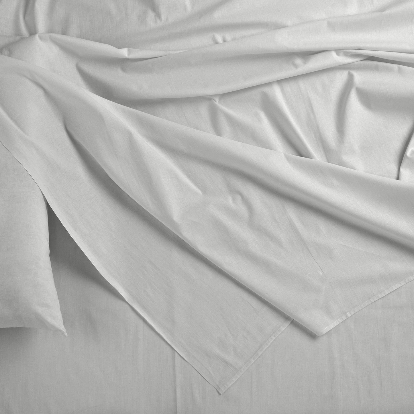 Queen Royal Comfort Blended Bamboo Sheet Set - White