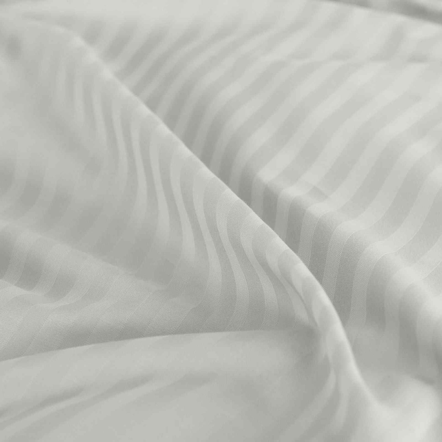 QUEEN 1200 Thread Count Stripe Cotton Blend Quilt Cover Sets - Silver