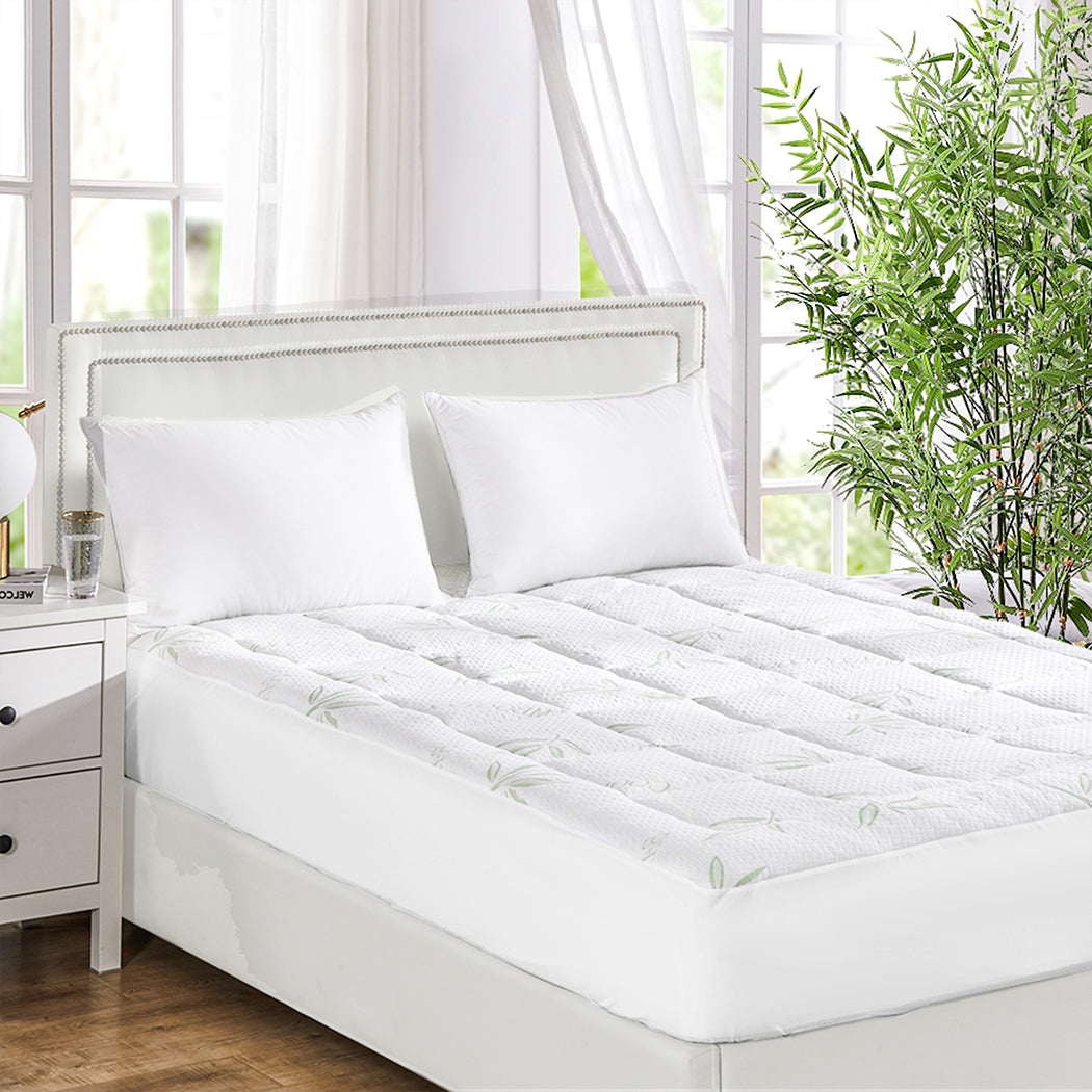 QUEEN Bamboo Pillowtop Mattress Topper - White