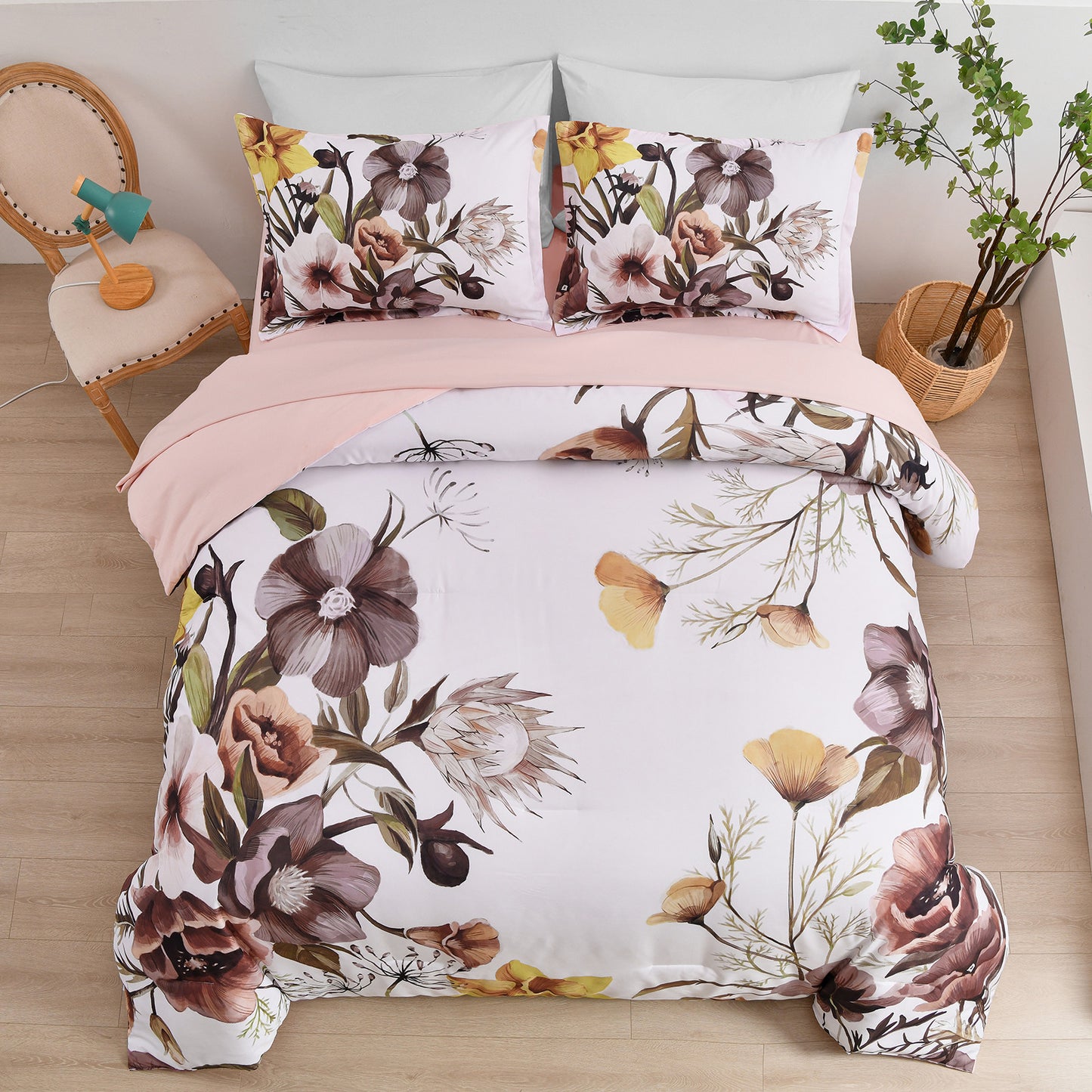 King Floral Comforter Set Blush Floral 3-Piece Bedding Soft Microfiber For All Seasons
