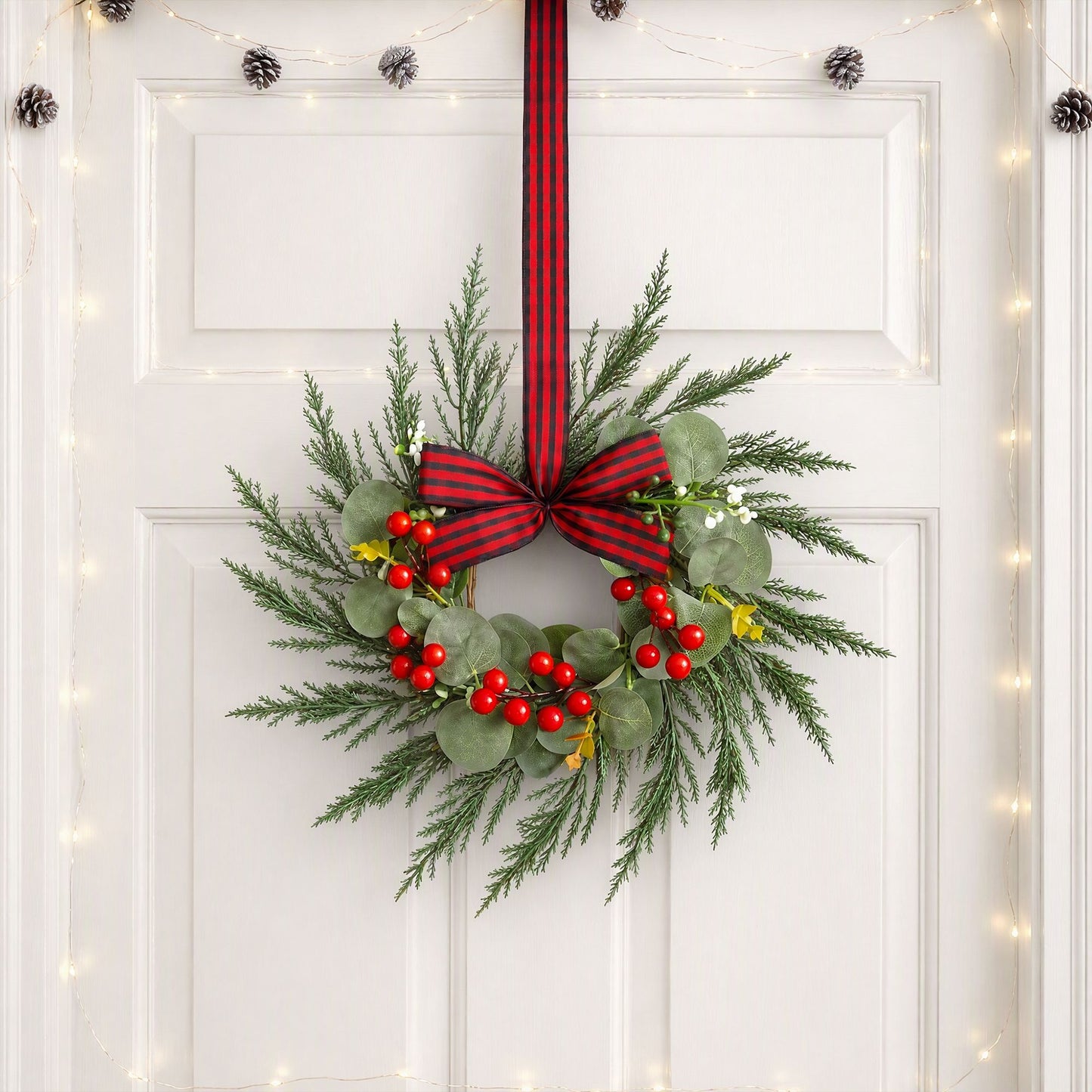 Set of 6 Christmas Wreath Garland 26cm Pre-lit Wreaths Red Berries Bow