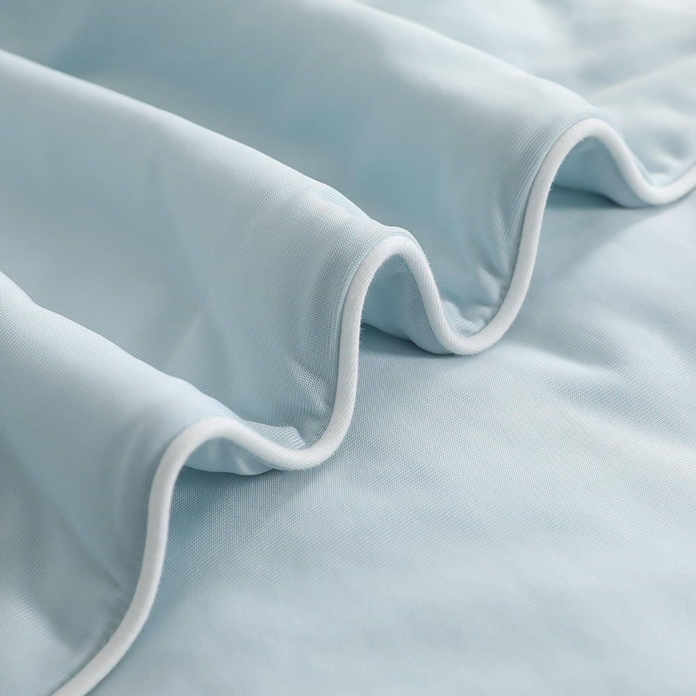 Queen Giselle Bedding Cooling Quilt Summer Blanket