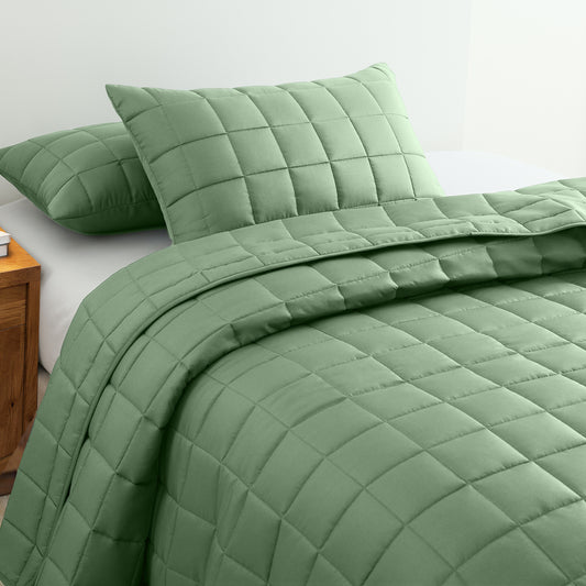 KING 3-Piece Coverlet Set Bedspread Soft Touch Easy Care Breathable - Green