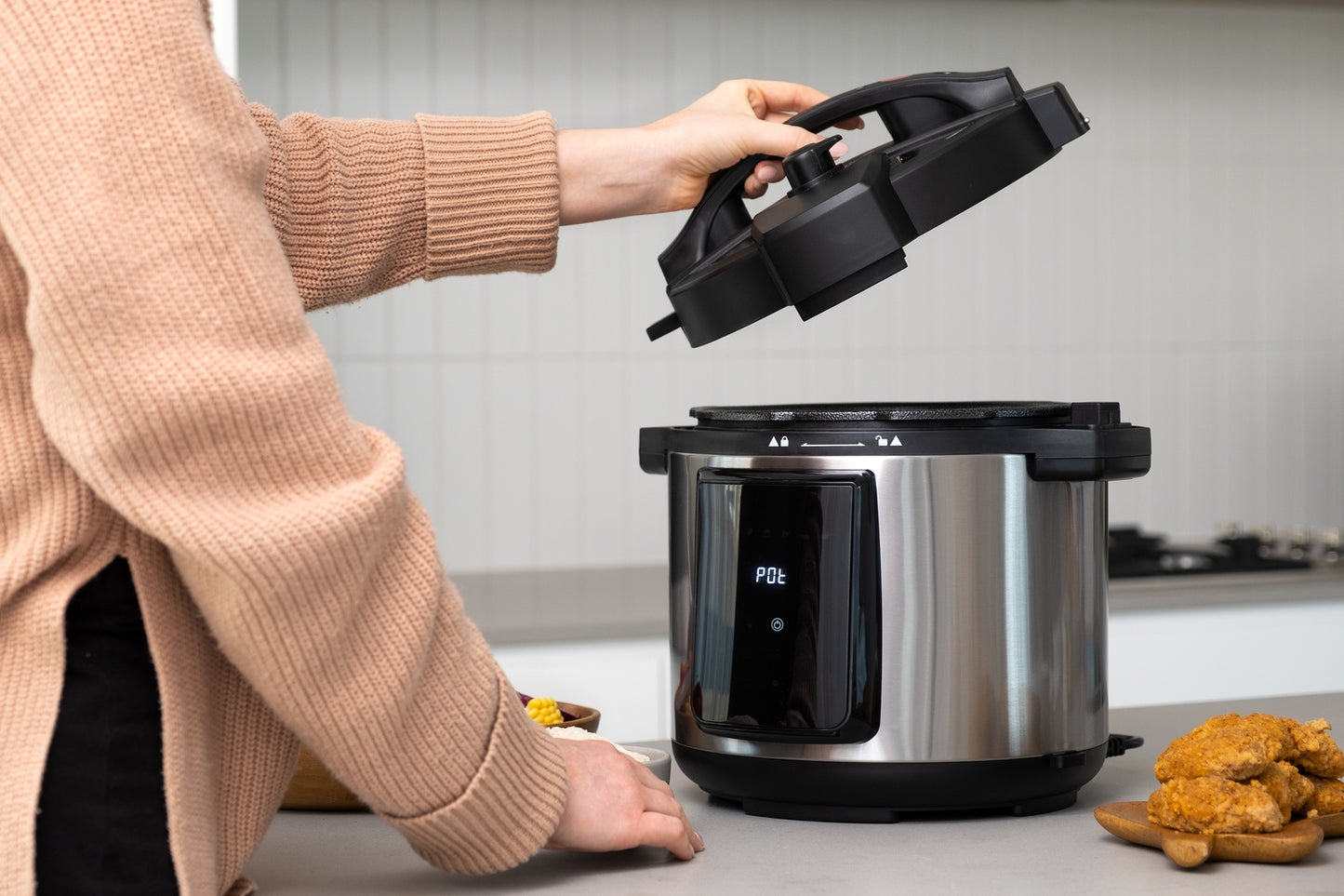 6L Air Fryer + Pressure Cooker Kitchen Appliance - Silver