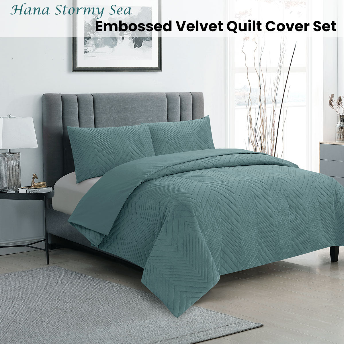 KING Embossed Velvet Quilt Cover Set - Green