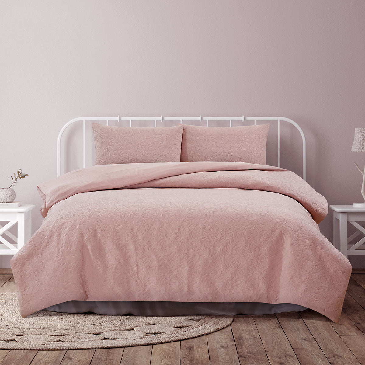 QUEEN Pinsonic Embossed Quilt Cover Set - Blush
