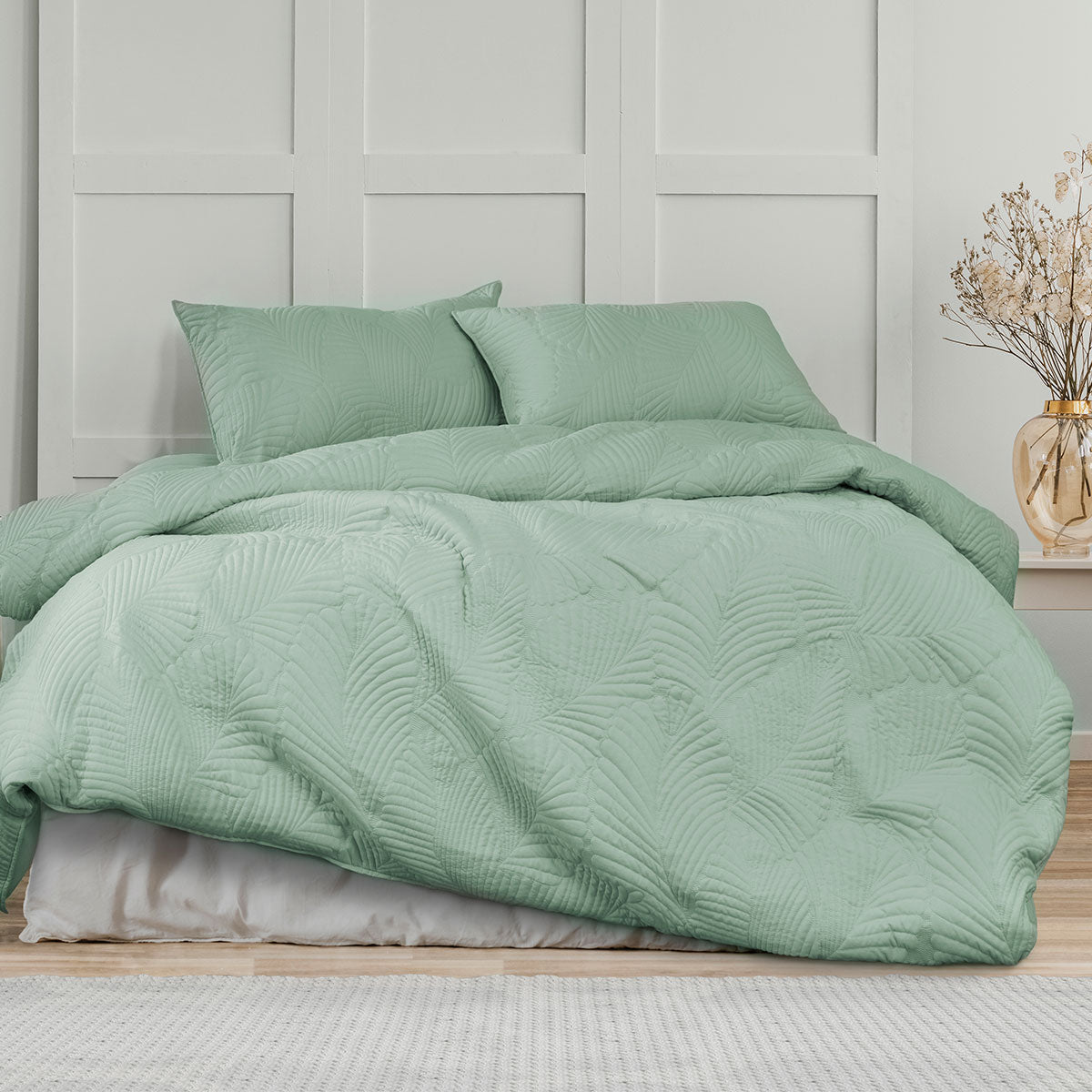 KING Quilted Quilt Cover Set - Palm Green