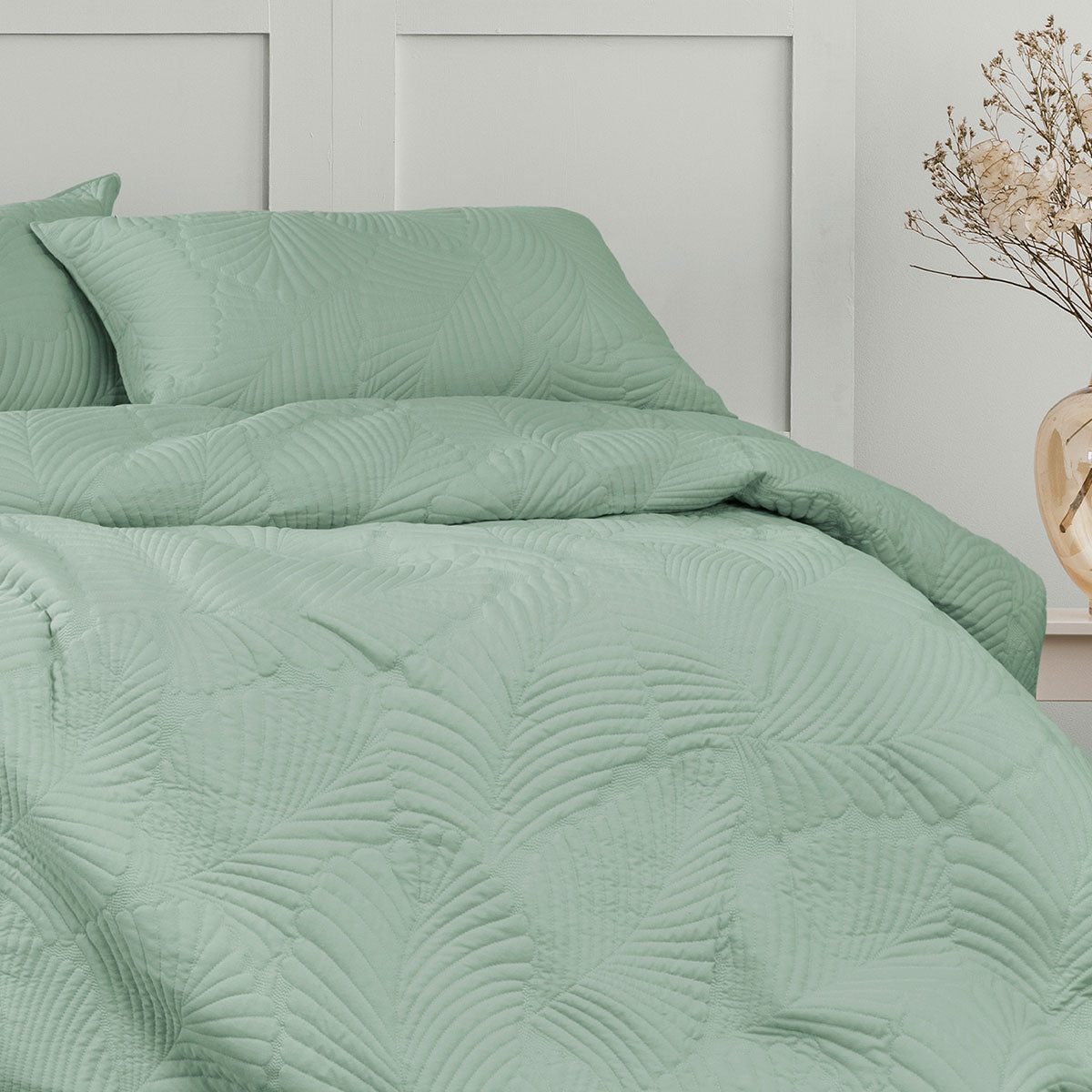 KING Quilted Quilt Cover Set - Palm Green