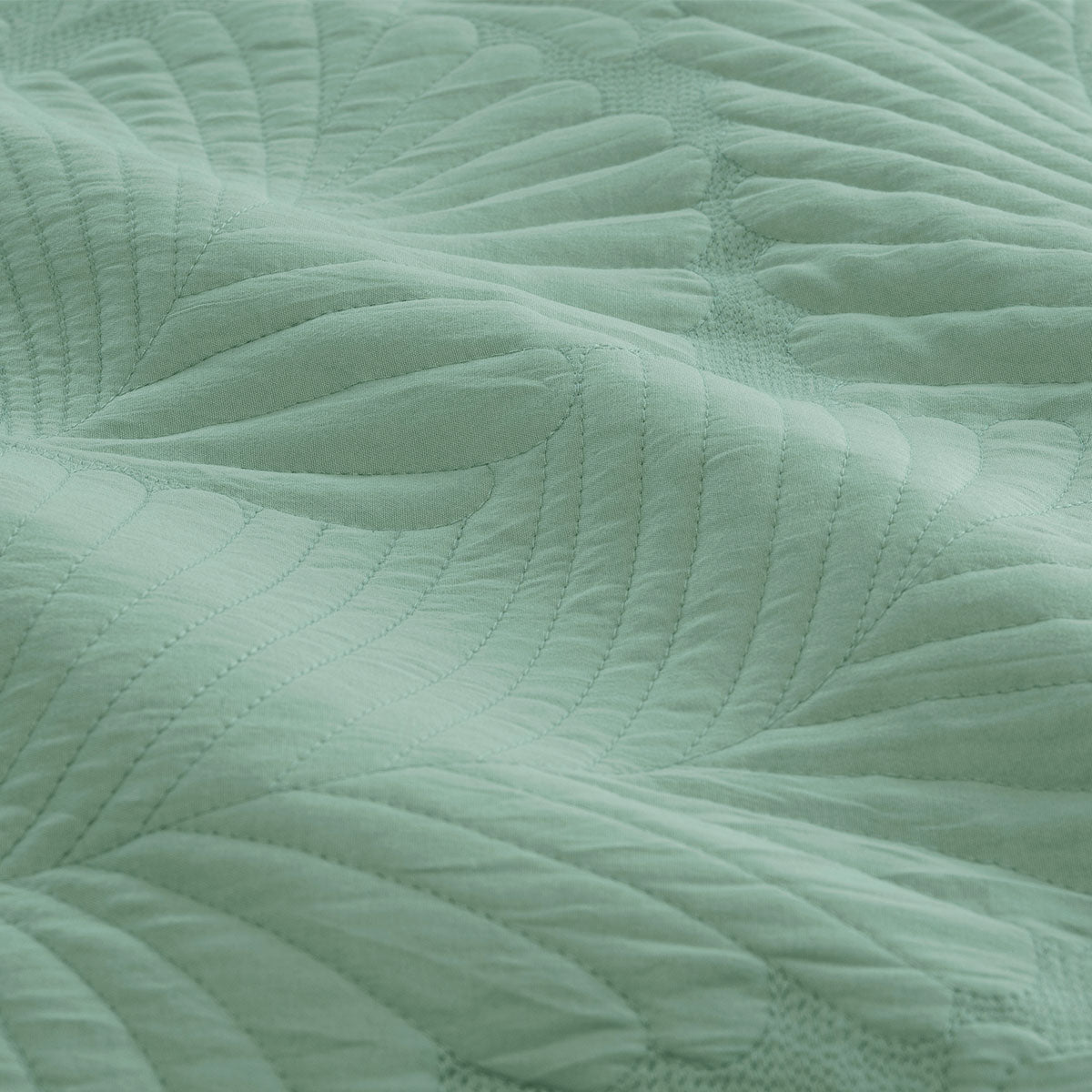 KING Quilted Quilt Cover Set - Palm Green