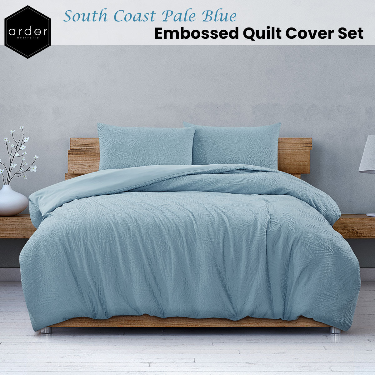 QUEEN Embossed Quilt Cover Set - Pale Blue