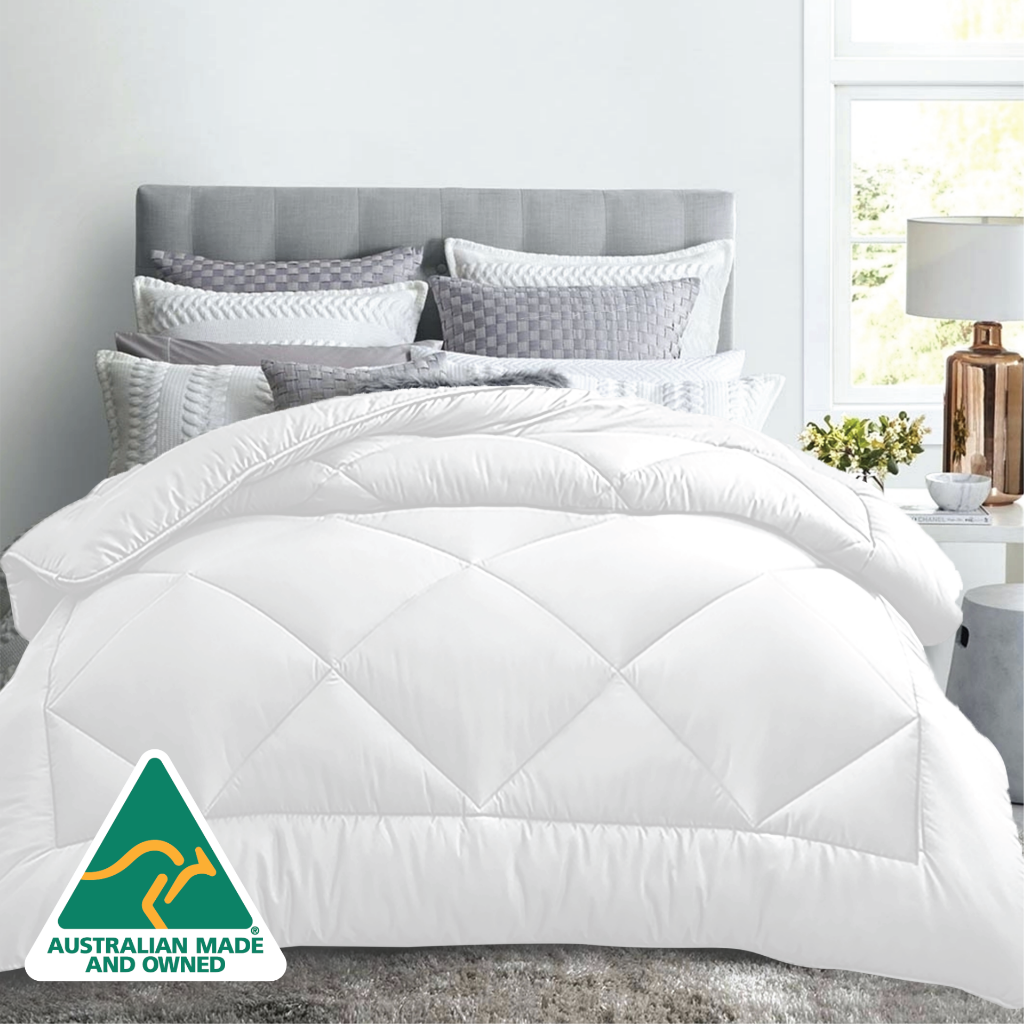 King Luxor All Season Microfibre Quilt 400GSM
